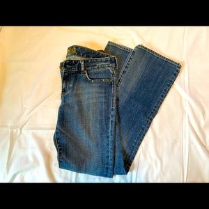 Vintage y2k || Express Low Rise Boot Cut Jeans || super trendy/fits like a dream